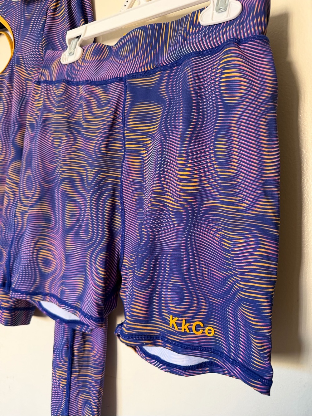 KKCo Outside Purple Abstract Cutout Activewear Set Size M Recycled Nylon - Picture 3 of 14